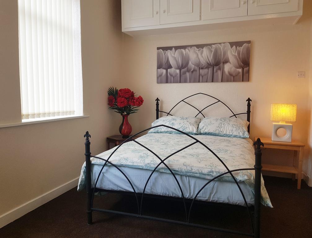 Blackpoolholidaylets Vicarage Lane ภายนอก รูปภาพ