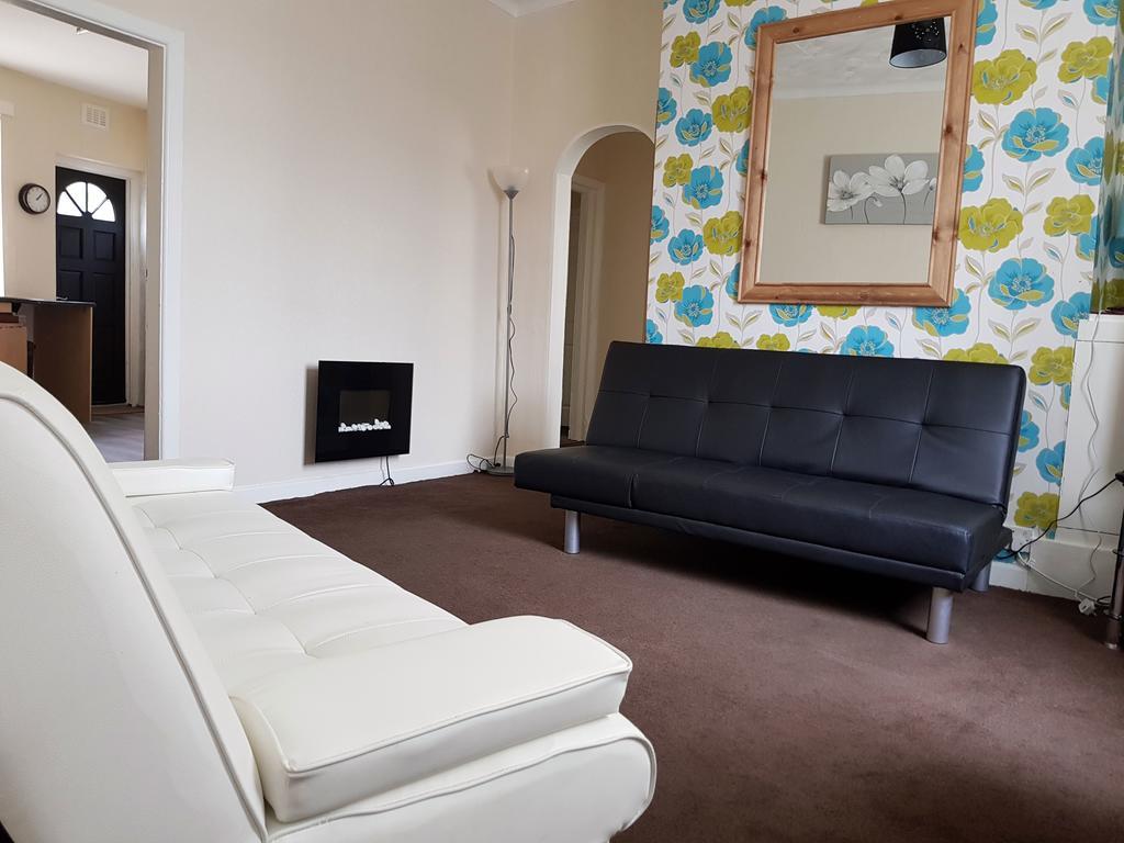 Blackpoolholidaylets Vicarage Lane ภายนอก รูปภาพ
